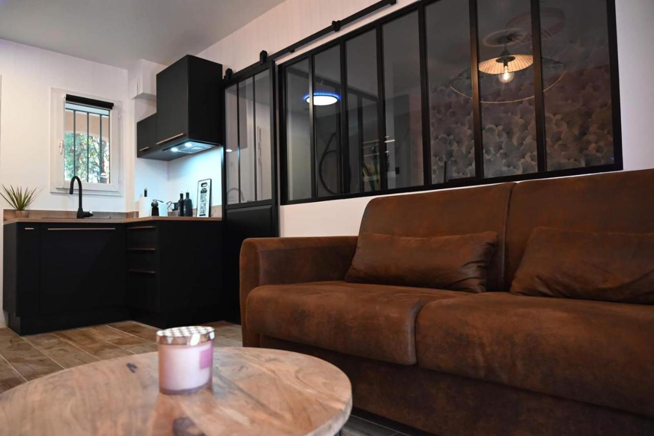 Cosy & Moderne A 180m De La *