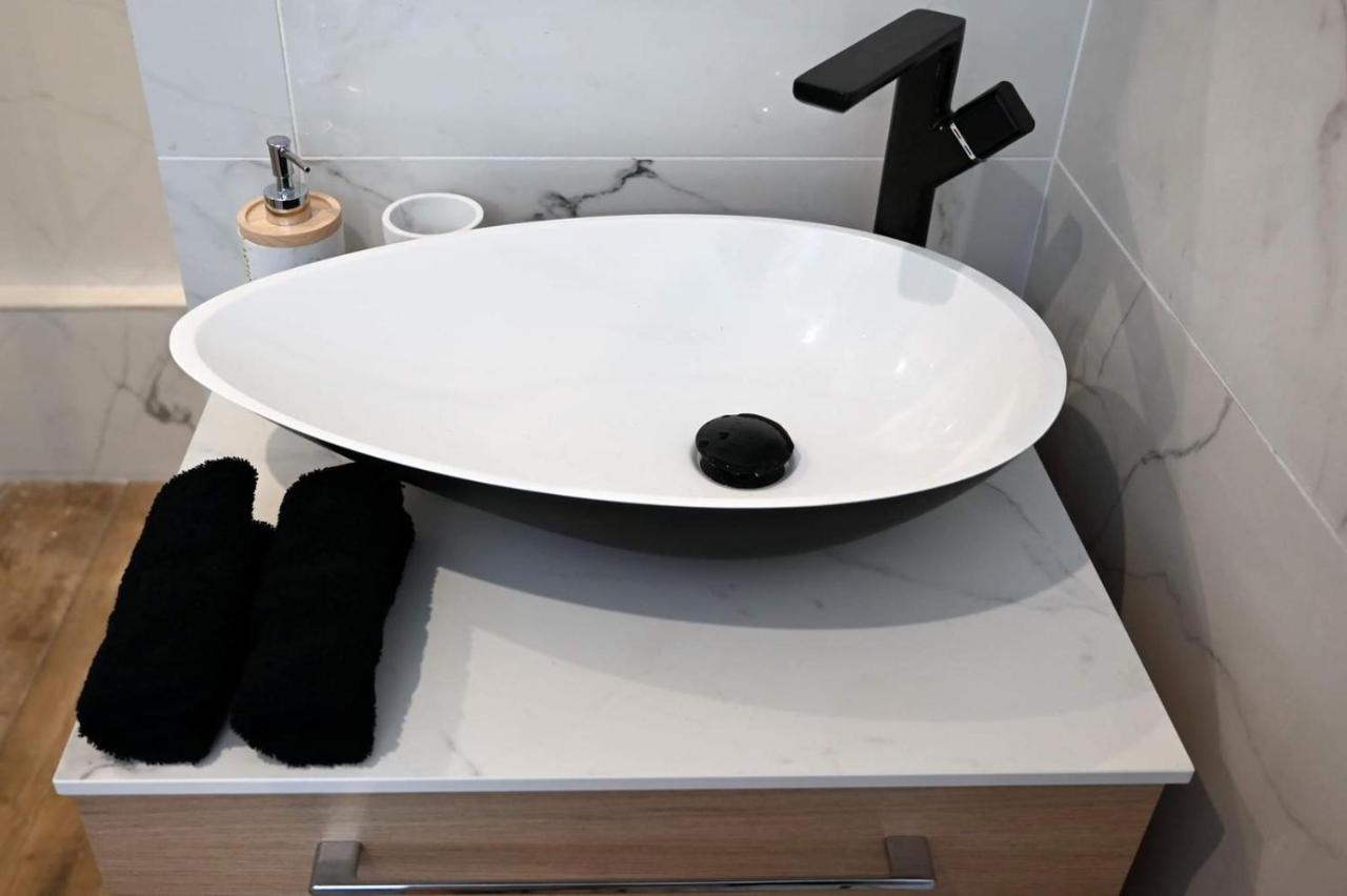 Cosy & Moderne A 180m De La Sanary-sur-Mer